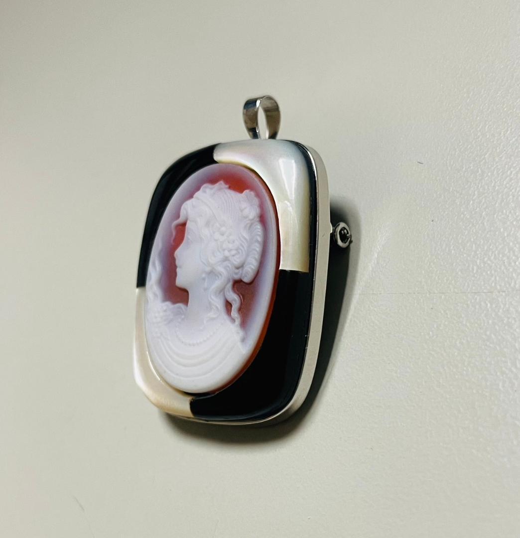 【A020】K14WG　2way カメオ　ブローチ　ペンダントトップ