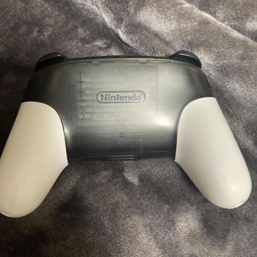 ニンテンドーSwitch本体　プロコンとスマブラ付属　箱無し