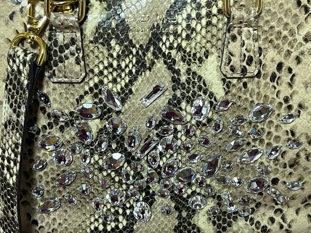 み*ば様 A.D.M.J. パイソン　スワロフスキー　ハンドバッグ