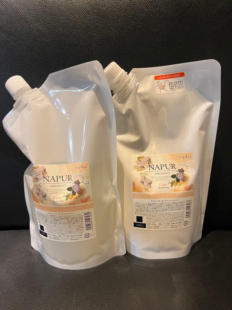 ナピュール　キュアシャンプートリートメント 700ml 600g