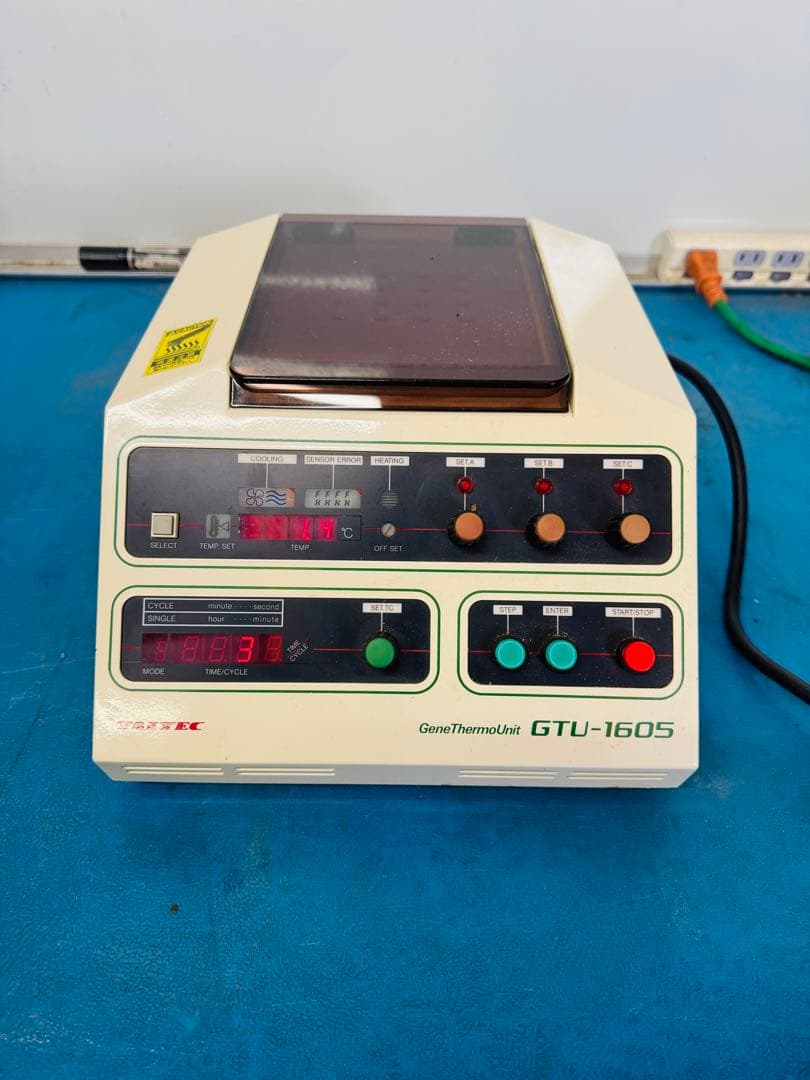 卓上型 振とう 振動 恒温槽 GTU-160S レトロ 50/60HZ 電動工具