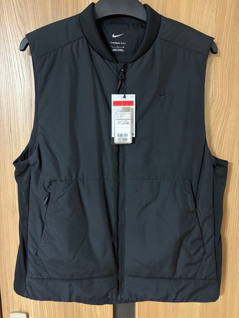 ナイキ　軽量中綿ベスト　L