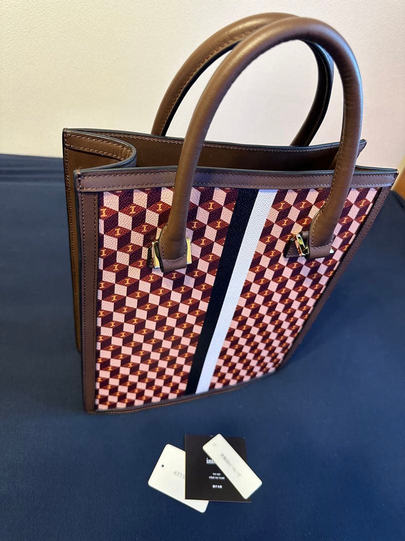 intoxic. イントキシック　ハンドバック　トートバッグ