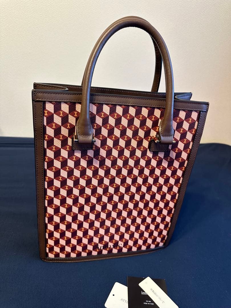 intoxic. イントキシック　ハンドバック　トートバッグ