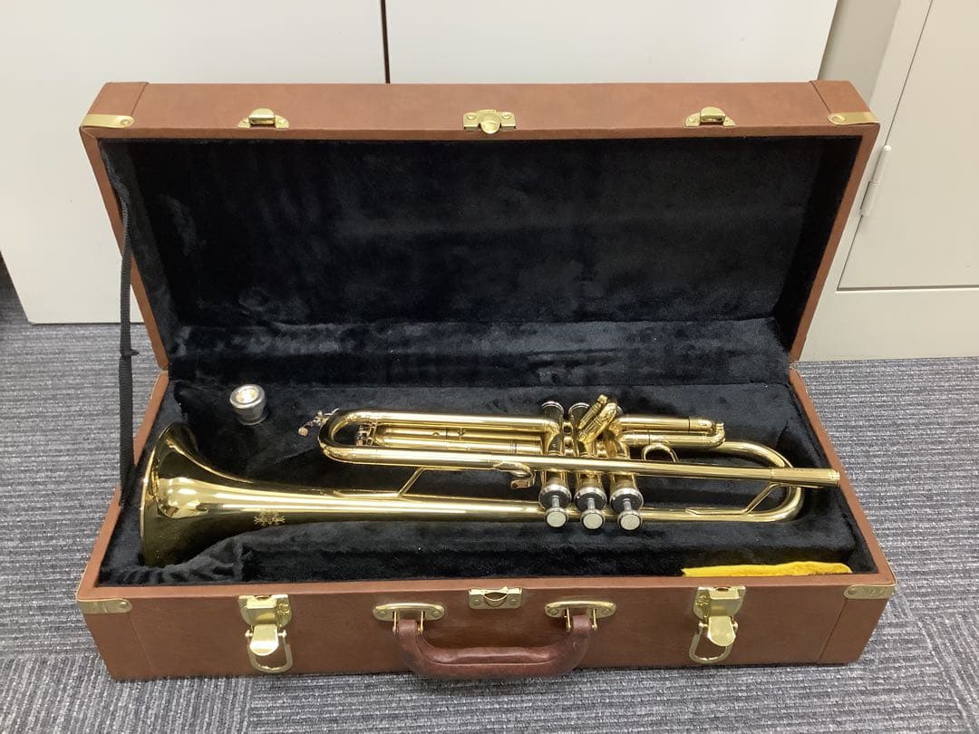 SELECTION トランペット ハードケース付き
