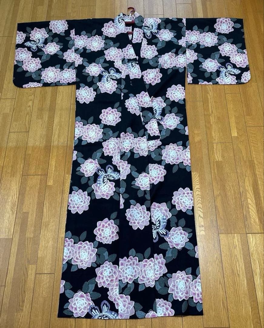 美品⭐︎浴衣　撫松庵　ぶしょうあん　黒地　花柄　蝶　ダリア　ピンク