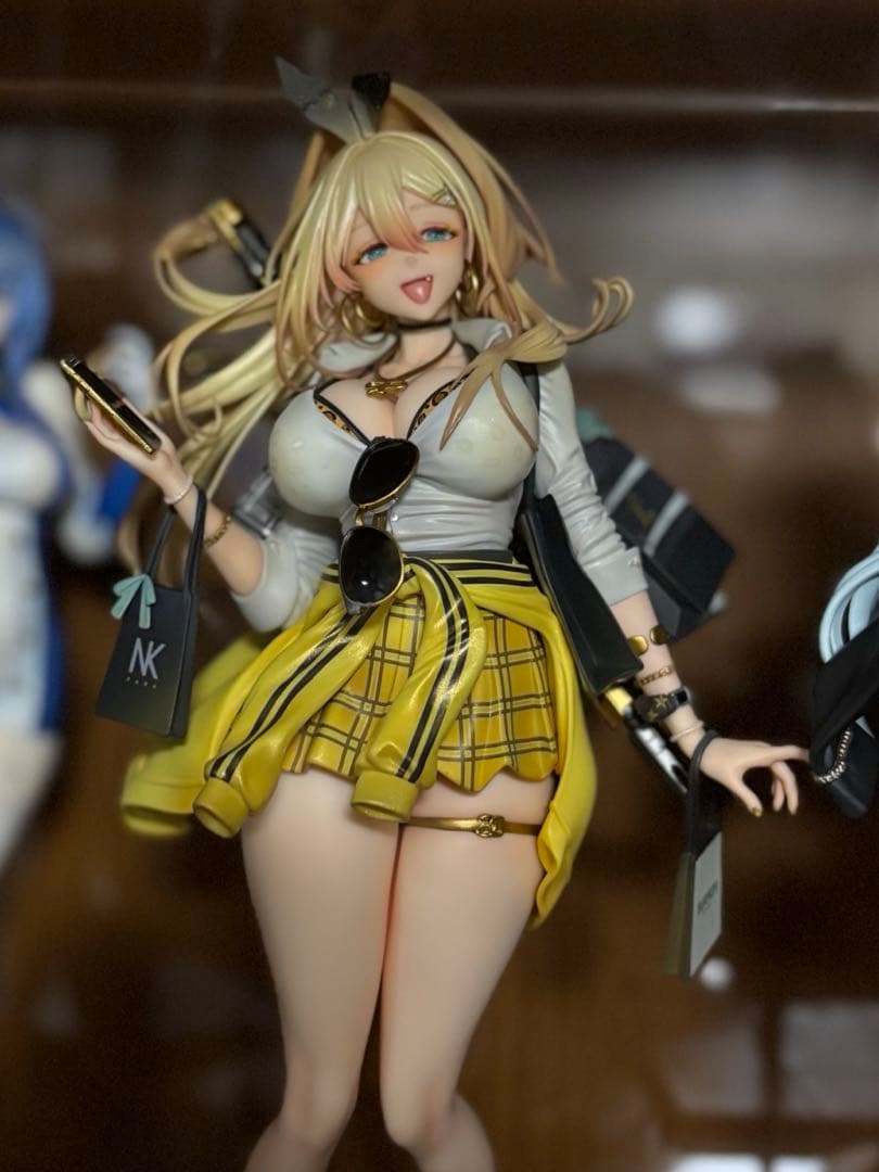 勝利の女神：NIKKE ルピー 1/7 フィギュア