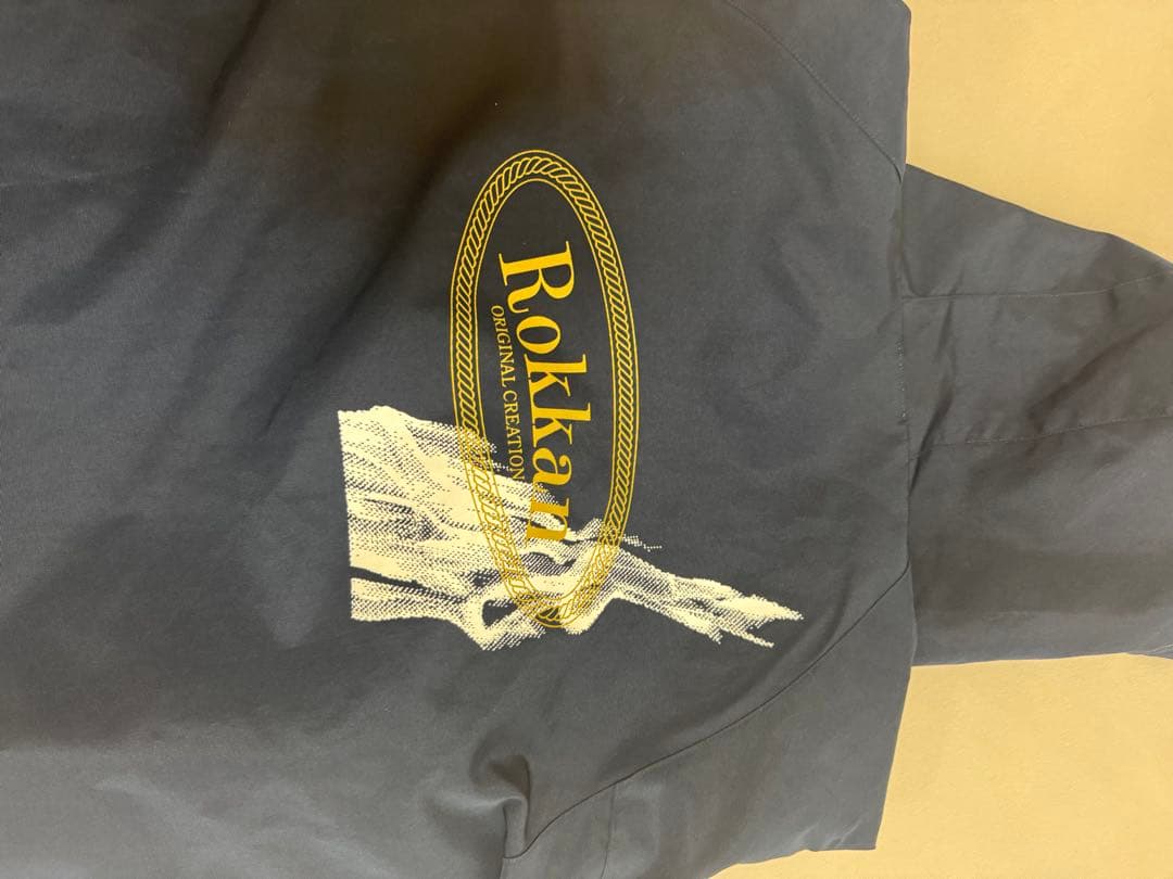 Rokkan ナイロンジャケット ネイビー