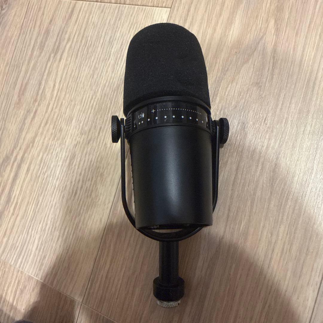 SHURE MV7 マイクロホン