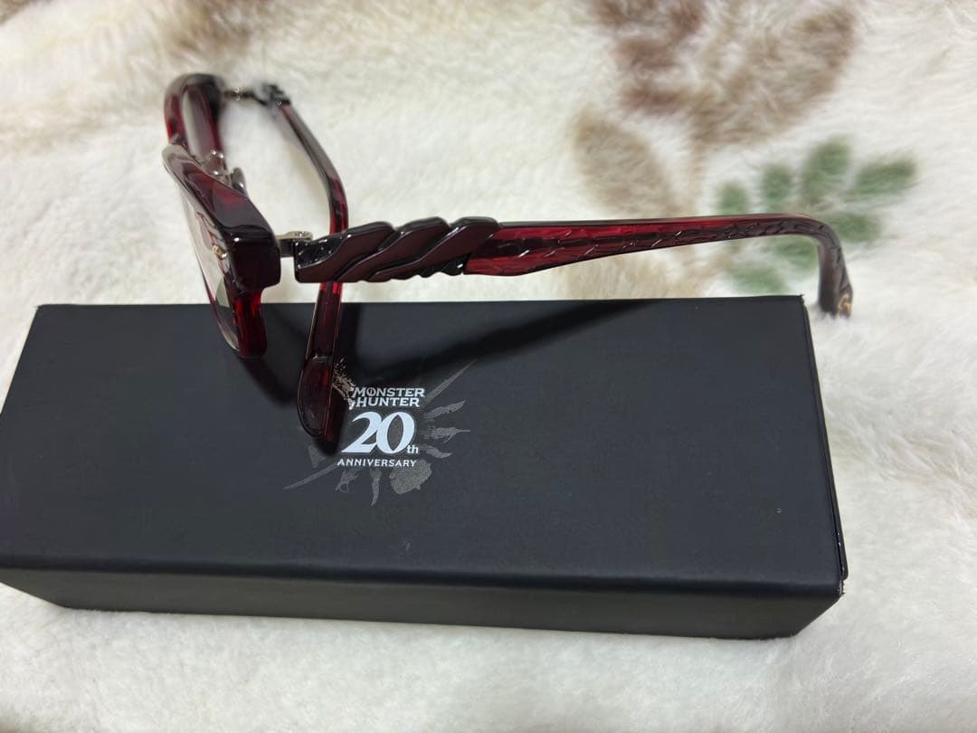 眼鏡市場× モンスターハンター20th コラボメガネ リオレウスモデル