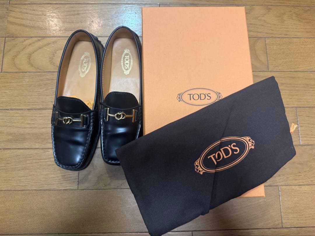 TOD'S ブラック ローファー（23.5cm）36 1/2