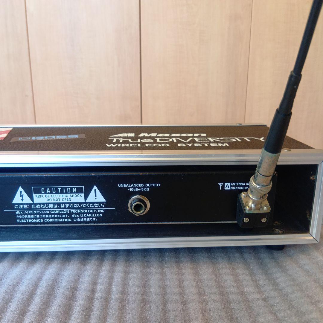 Maxon ワイヤレスシステム MS800 ギター用　　純正ラックケース付き!!