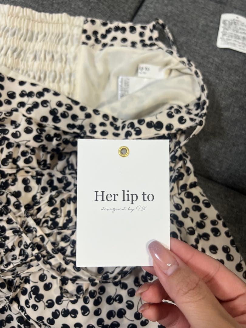 herlipto Cherry Pattern Strap Top キャミ