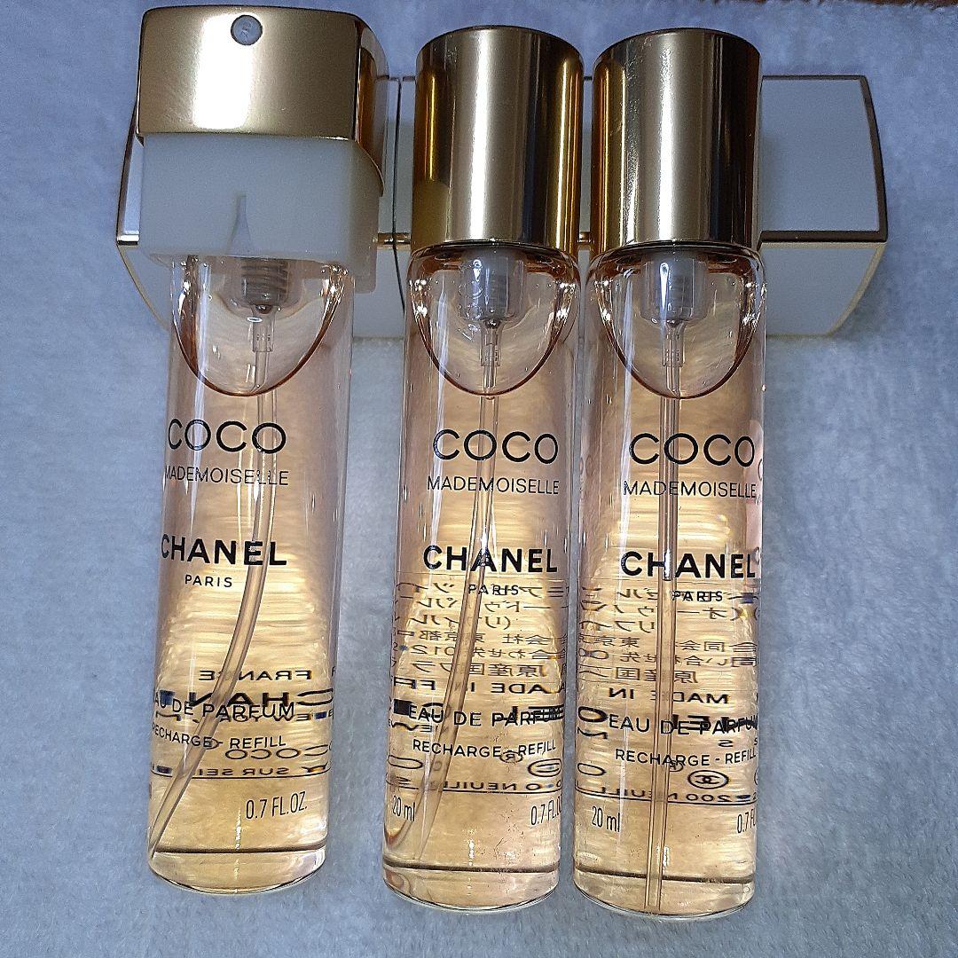 【新品未使用】CHANEL ココマドモアゼル ツィスト&スプレイ