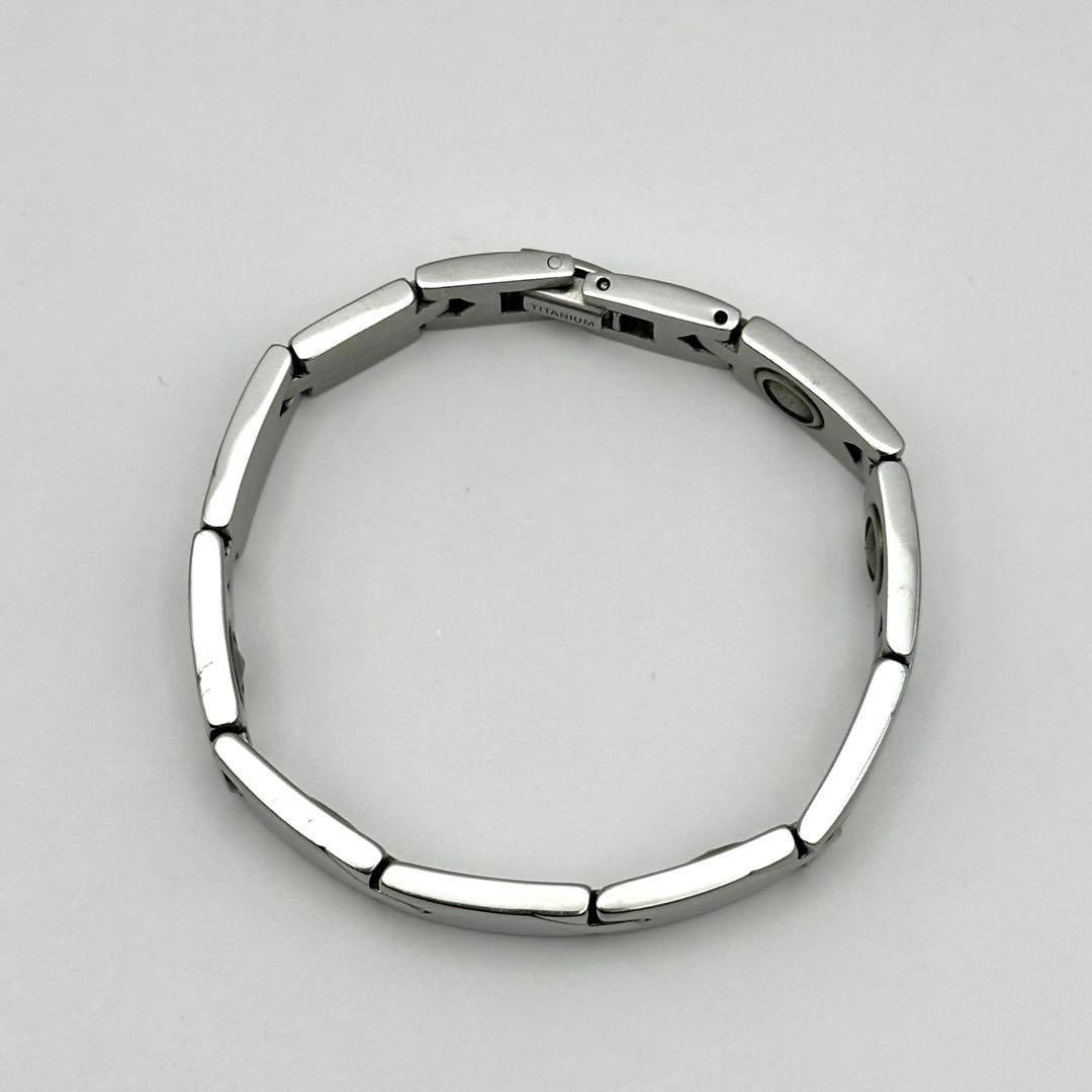 サングリエヨシミ 健康ブレスレット TITANIUM シルバーカラー SSサイズ