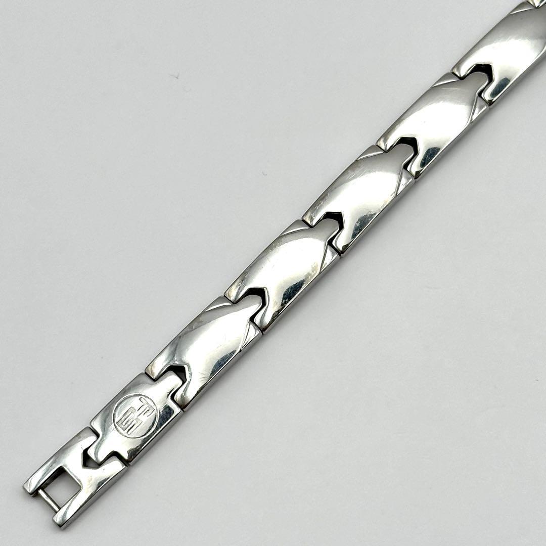サングリエヨシミ 健康ブレスレット TITANIUM シルバーカラー SSサイズ