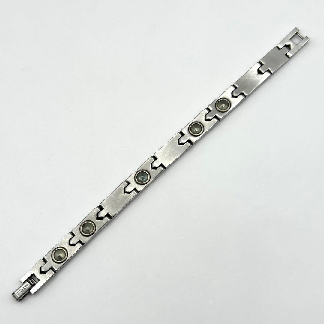 サングリエヨシミ 健康ブレスレット TITANIUM シルバーカラー SSサイズ