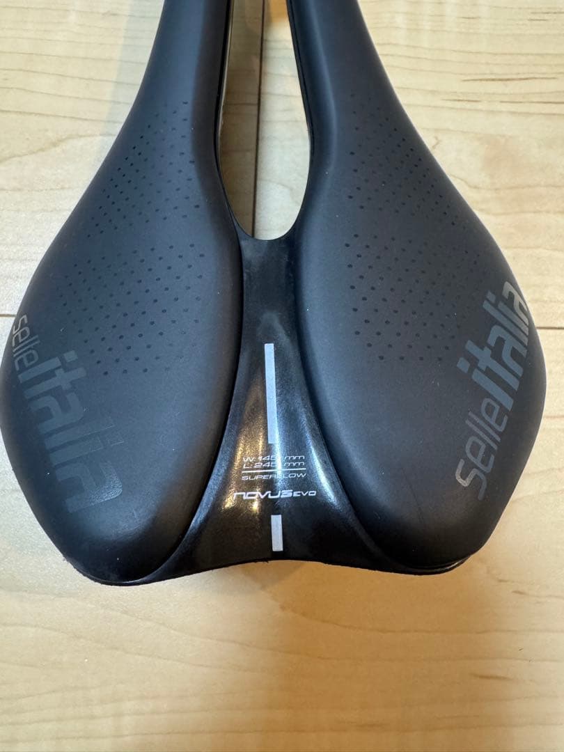 セライタリア NOVUS BOOST EVO TM SUPERFLOW