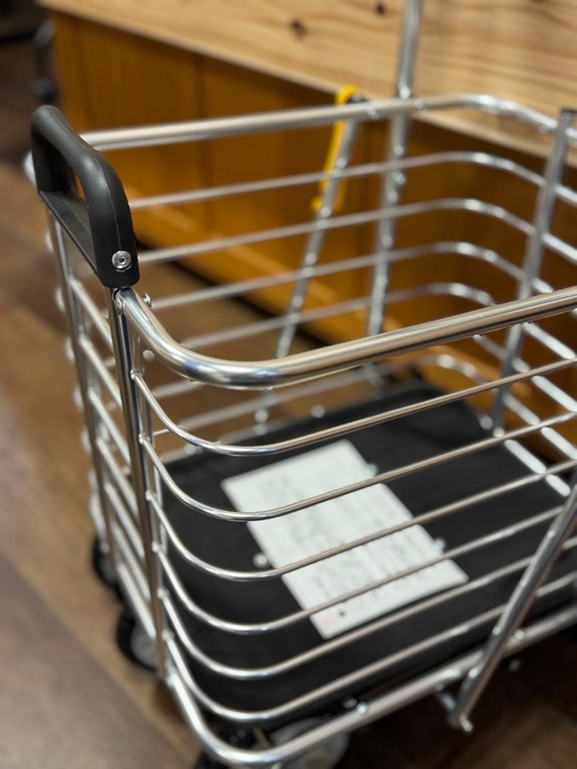 新品　マキテック ノーブルワゴン Mサイズ 大容量 シルバーカー カゴ車