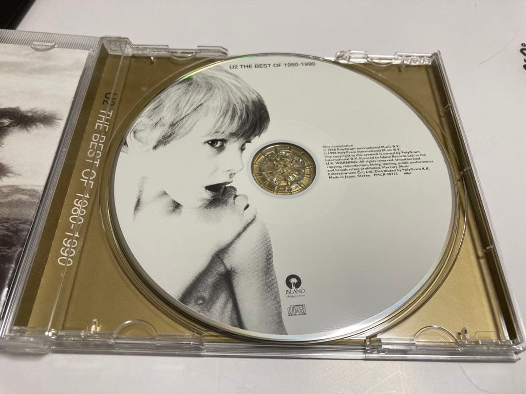 レア　u2 直筆サインCD BEST bono edge Larry adam