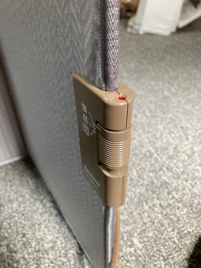 パナソニック デスクヒーター 2段階温度調整 グレー DC-PKD4-H