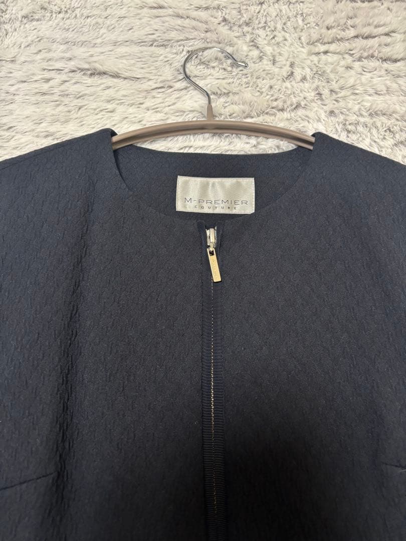 エムプルミエ　クチュール　ダイヤジャガードペプラムダウンベスト