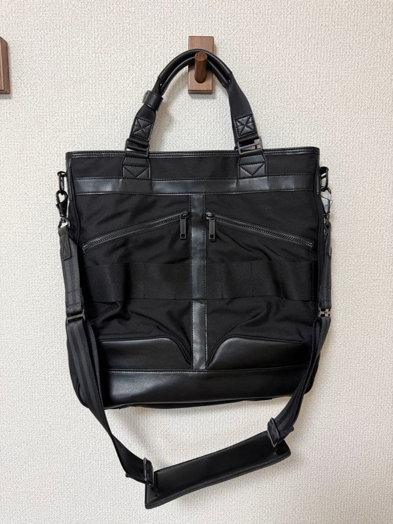 BRIEFING　【BLACK LINE】　EAGLE COMP ビジネストート