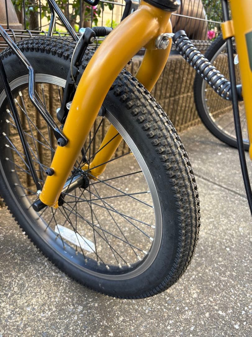 イエローバイク 小径タイヤ フロントバスケット付き
