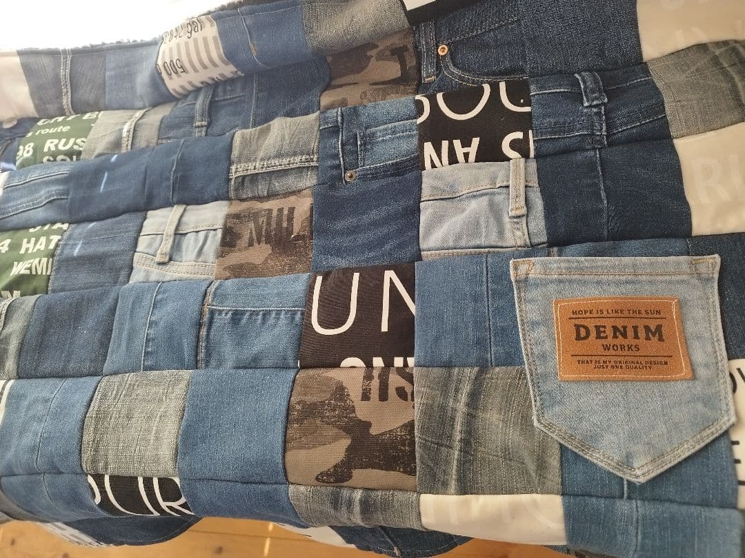 No.1322ハンドメイド★ブランケット2枚★デニムリメイク★パッチワーク