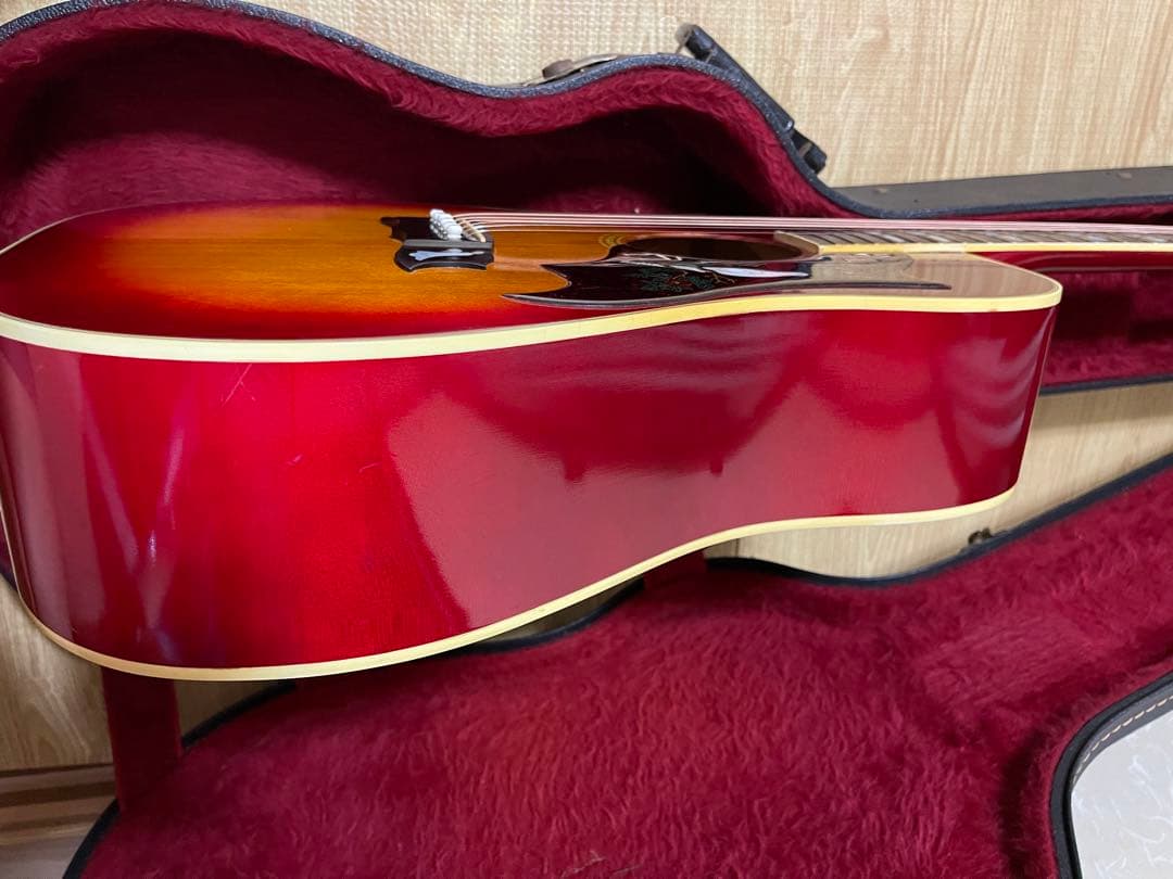 Itami！Gibson Dove 1981年製