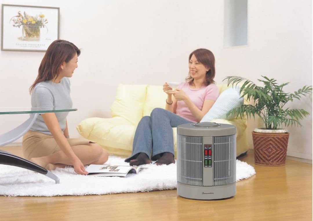 暖話室 1000型HG 株式会社アールシーエス　遠赤外線パネルヒーター