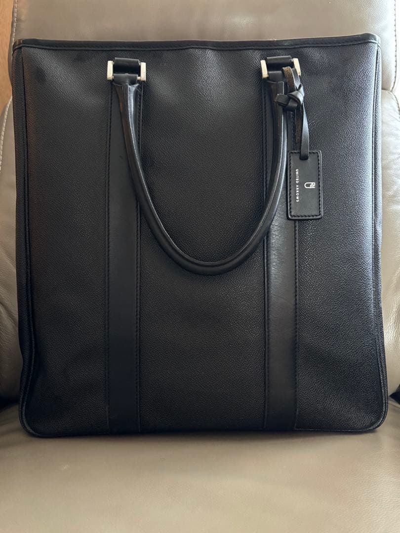 ⭐️美品⭐️United arrows ユナイテッドアローズ ビジネスバッグ縦型
