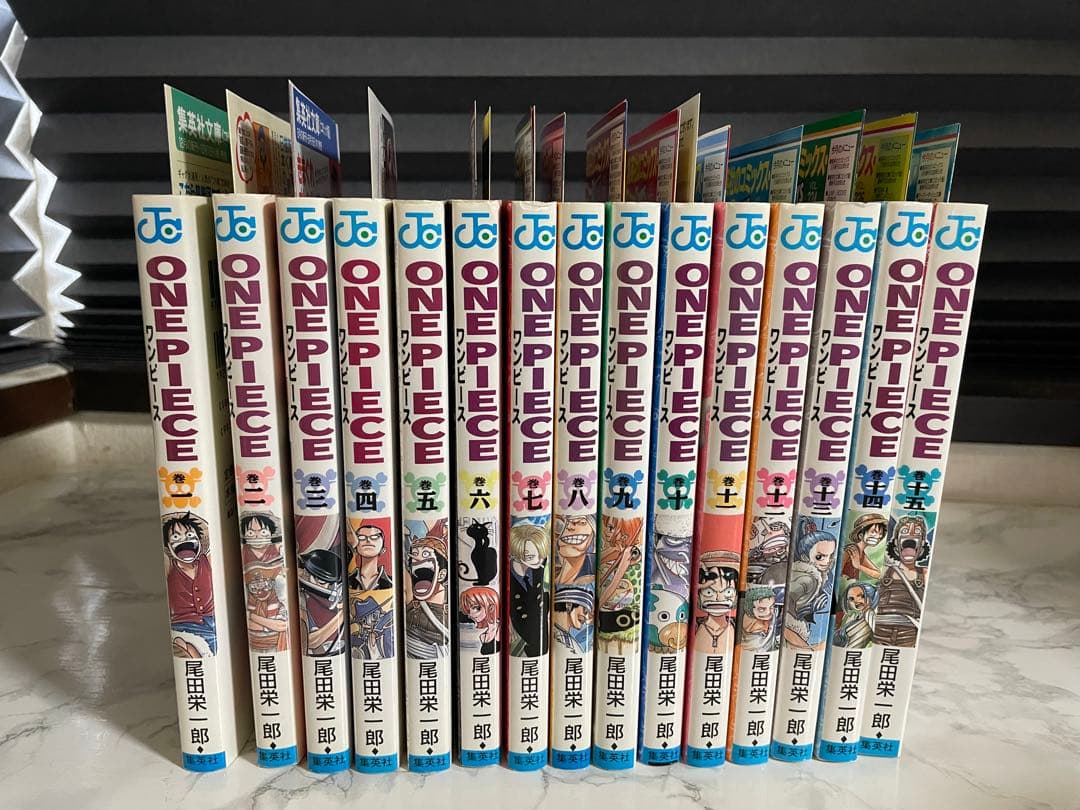 ワンピース初版 1-15巻セット　集英社　全巻コミックス・ニュース入り