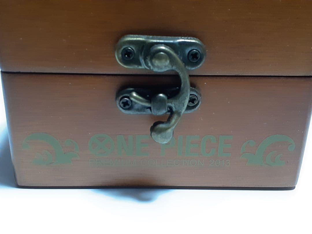 9999個限定 ONE PIECE 新世界 新たなる指針 腕時計