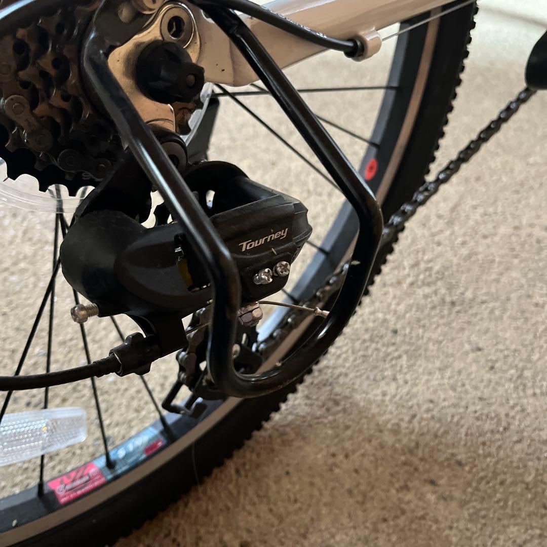 直接引取価格　LOUIS GARNEAU 子供用自転車 ホワイト 前カゴ付き