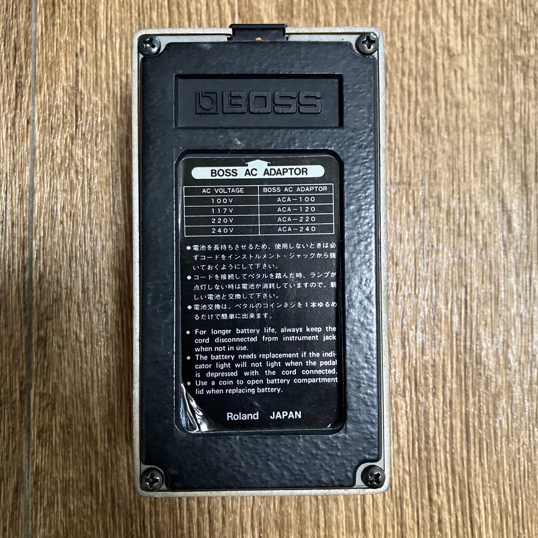 BOSS DS-1 ディストーションペダル Roland Japan