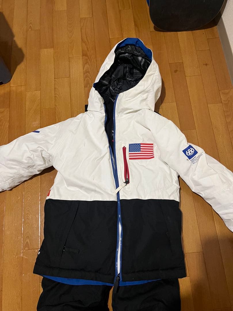 686 ジュニアスキーウェア Mサイズ NASAロゴ付き
