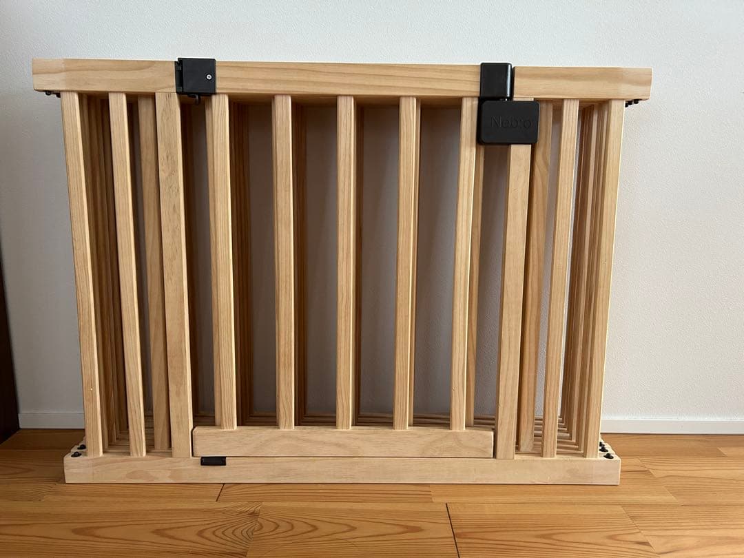 ネビオ　木製　ベビーサークル　8枚パネル　説明書付き　欠品なし