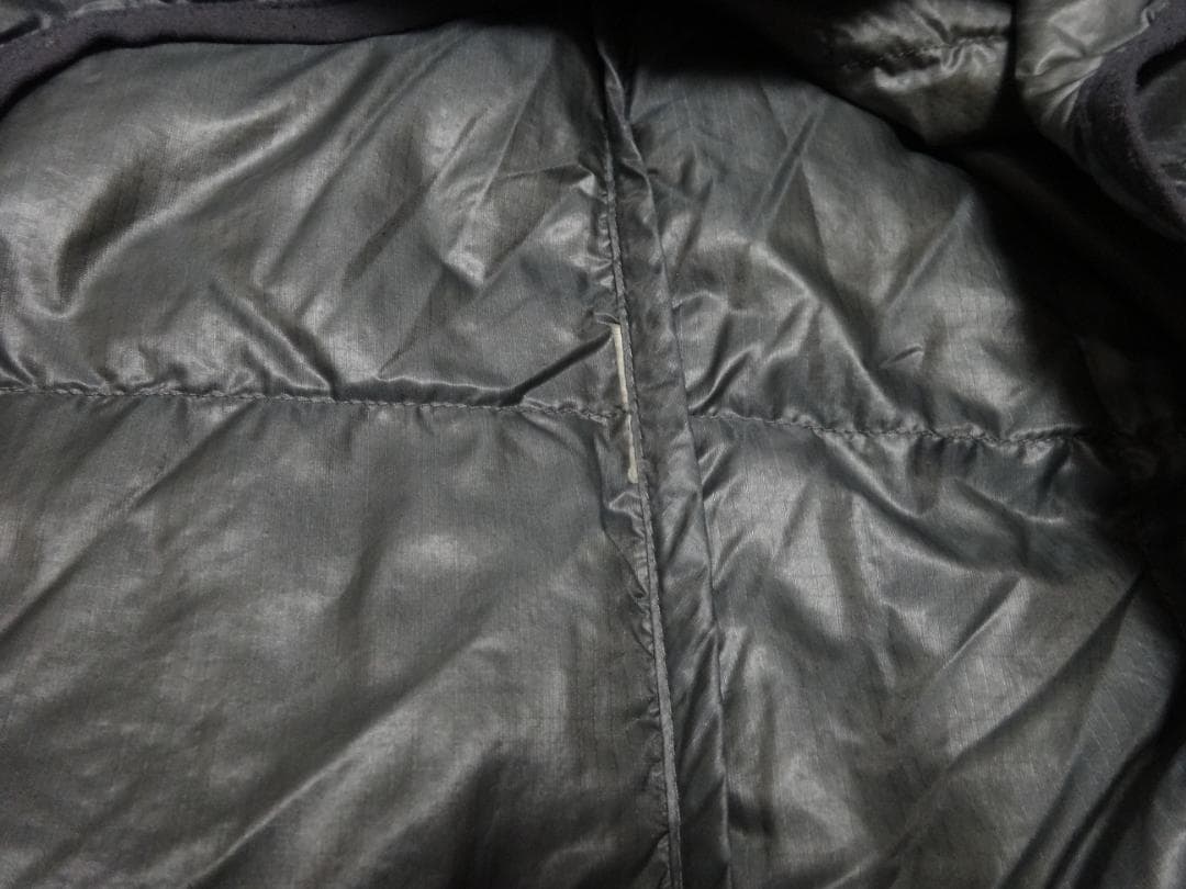 希少　旧ロゴ　オールド　モンベル　プルーオーバー　ダウンベスト　ガンメタ　M～L