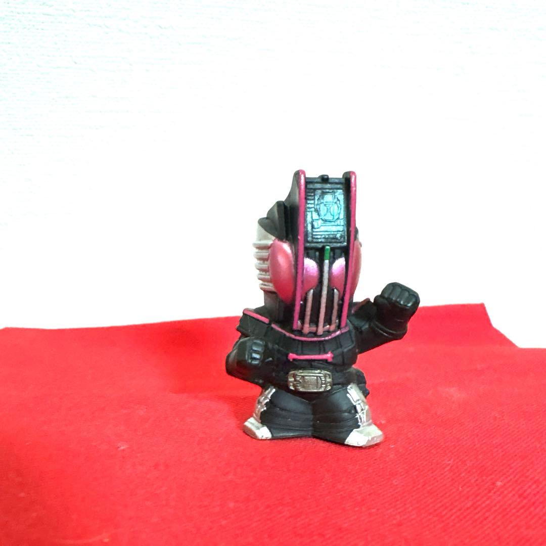 仮面ライダーディケイド コンプリートフォーム フィギュア SHF 真骨彫 当時物