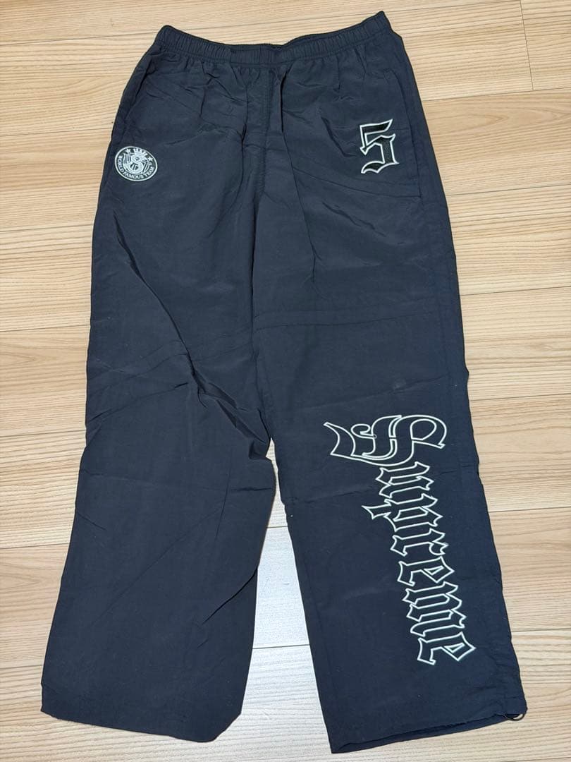 Supreme 黒 スラックス サイズSmall