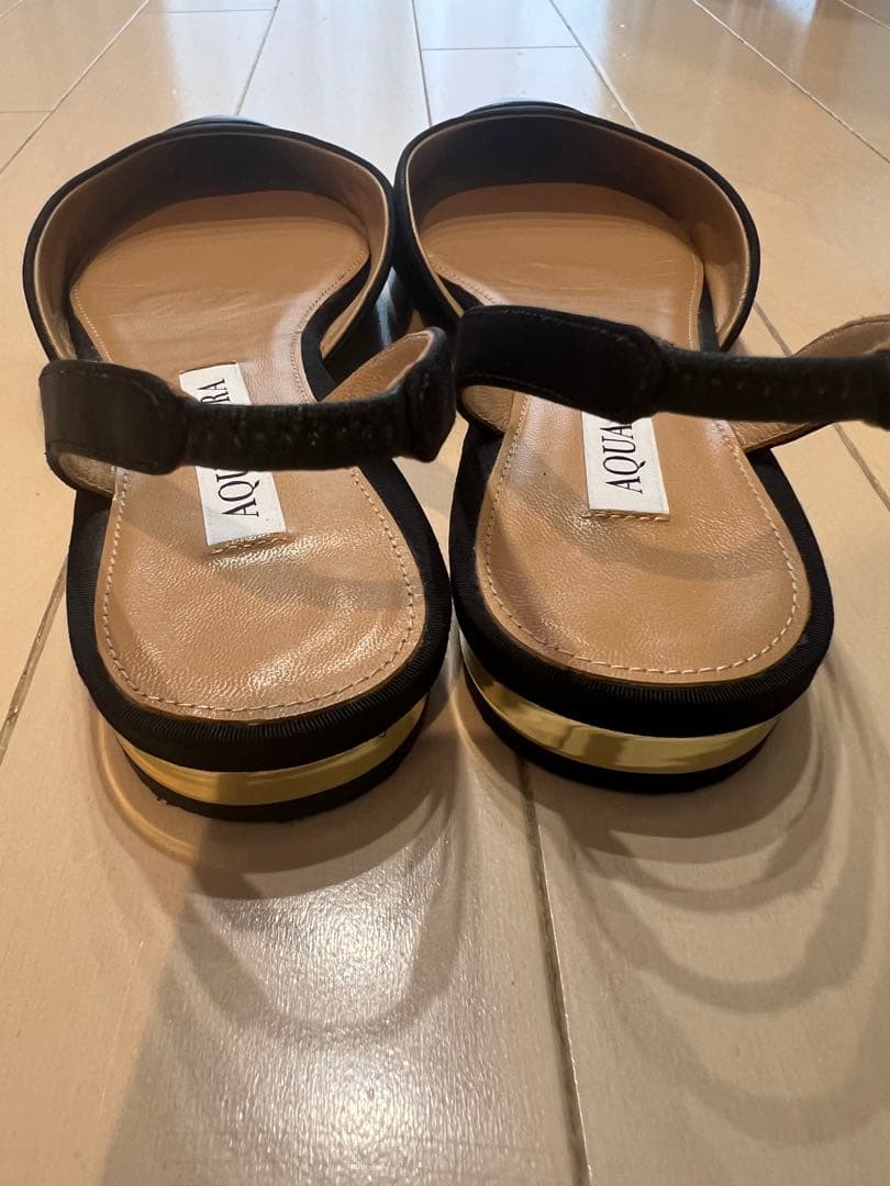 AQUAZZURA ブラックレザー ミュール