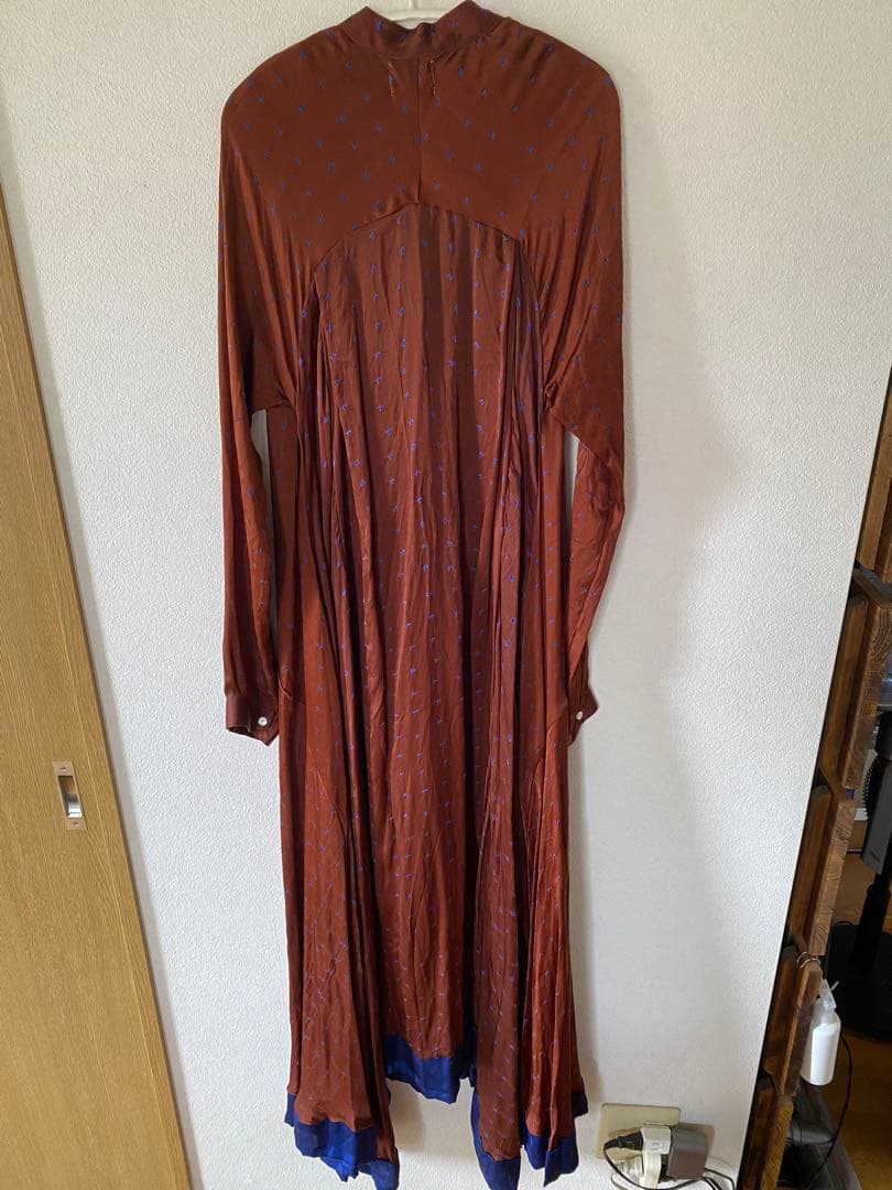 アパルトモン購入　V. DE VINSTER シルクワンピース