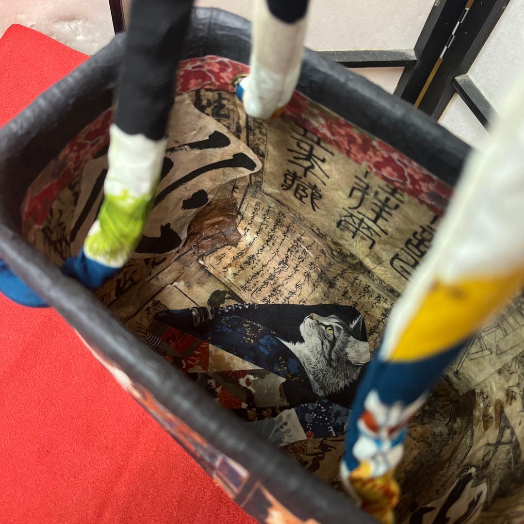 侍猫 一閑張り バッグ かごバッグ ハンドバッグ 和猫 和柄 武士 少し小さめ