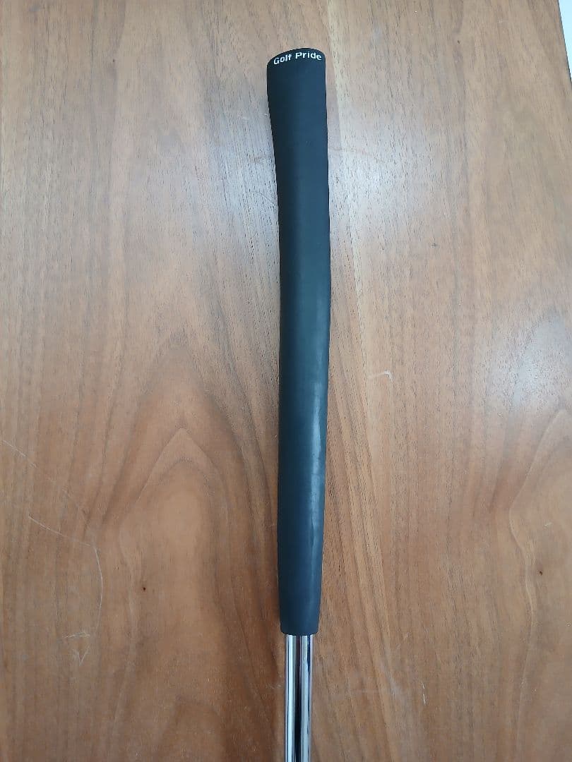 中 【希少・超美品】ピン型パター(限定プロトタイプ)