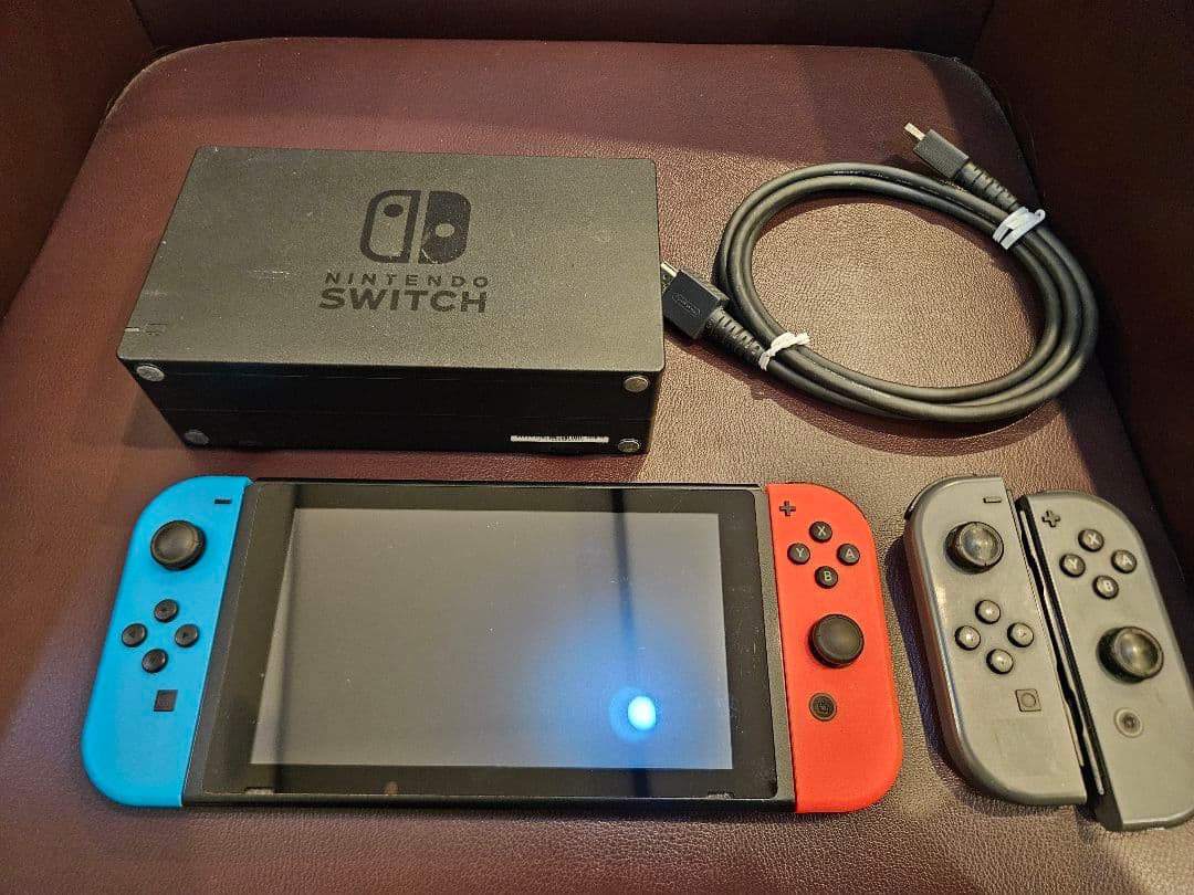 Nintendo Switch 初期型本体 ネオンブルー/ネオンレッド　グレー