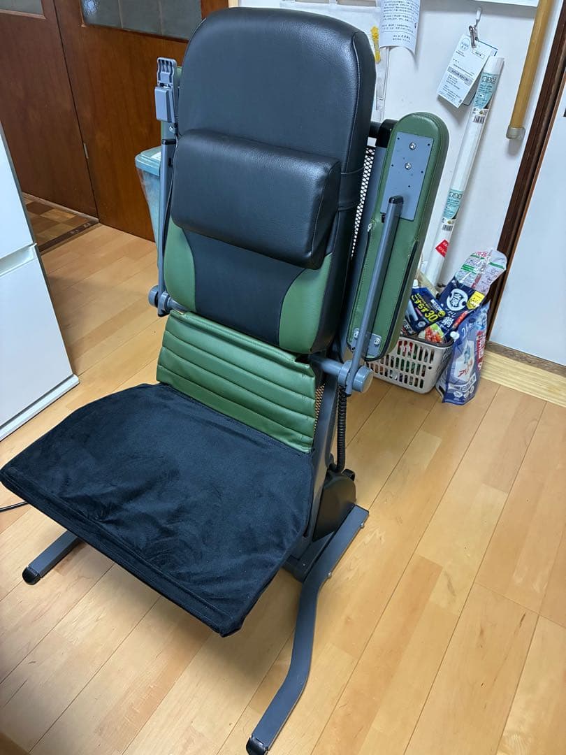 コムラ製作所 電動昇降椅子 独立宣言 ワイドシート（たのメル便）