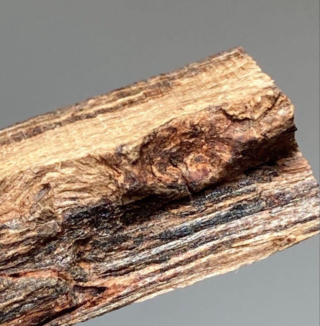 沈香　香木　上品　タニ　3.59グラム