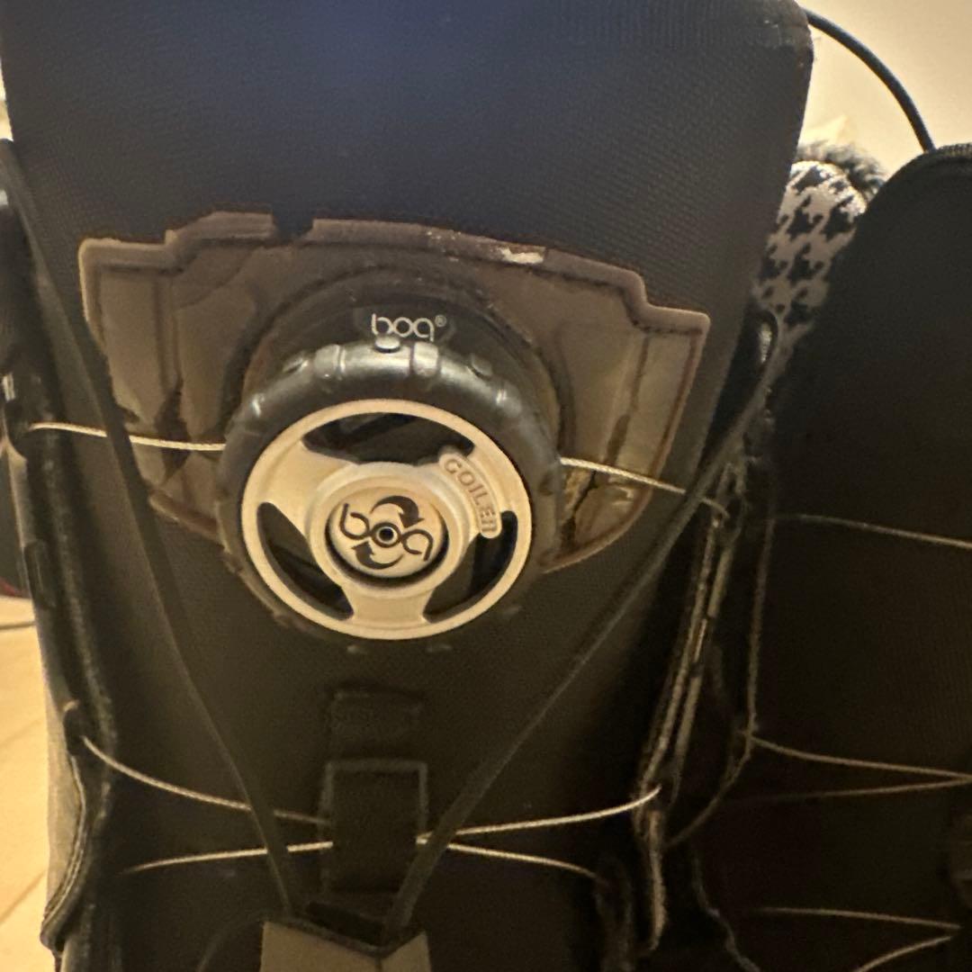 美品　HEAD ダイヤル式　スノーボードブーツ(女性用) 黒