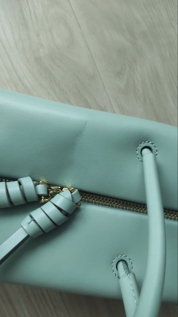 TOV ミントグリーン ハンドバッグ